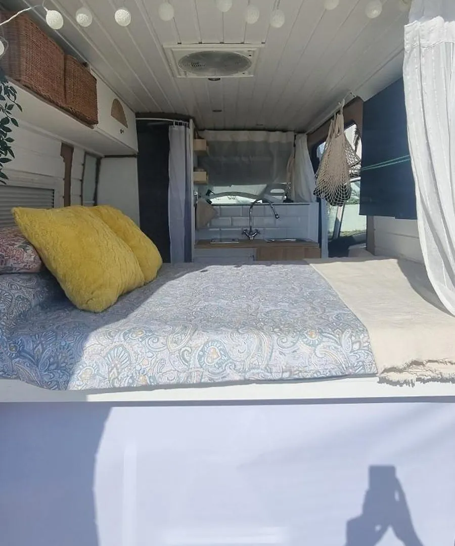 Furgoneta Camper Hotel Cadiz 0*,  Spain